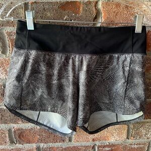 Lululemon Speed Up Shorts. Size 4